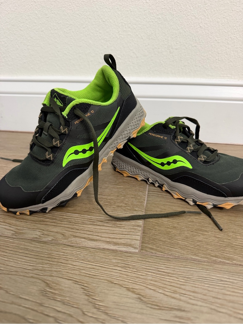 Saucony Boy's Running Shoes Peregrine 2 Shield Junior Trail Terrain Sneakers